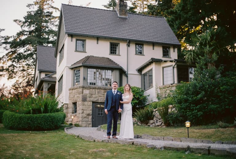 Andrea and Ted: Hastings House Wedding Photography on Salt Spring Island